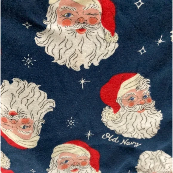 🎅🏻Santa Claus Kids Pajamas - Blue
Size:10 - Picture 9 of 9